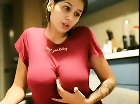 Ấn Độ Lớn Ngực